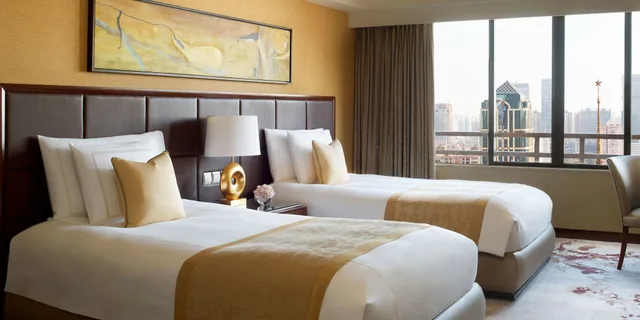 غرفة ديلوكس بسريرين منفصلين، Portman Ritz Carlton 3/5