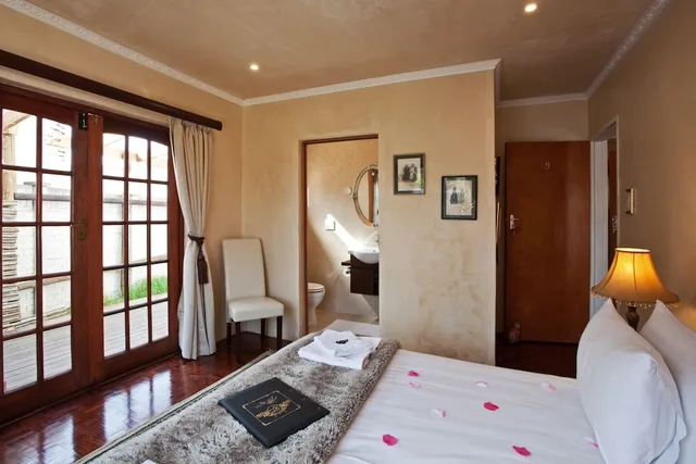 Room, Twin Beds, Terrace, Goblin S Mead 6/10