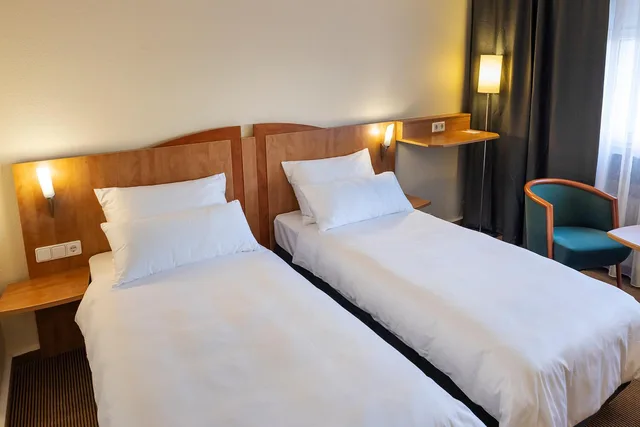 غرفة سوبيريور ثلاثية، ACHAT Hotel Braunschweig 2/6