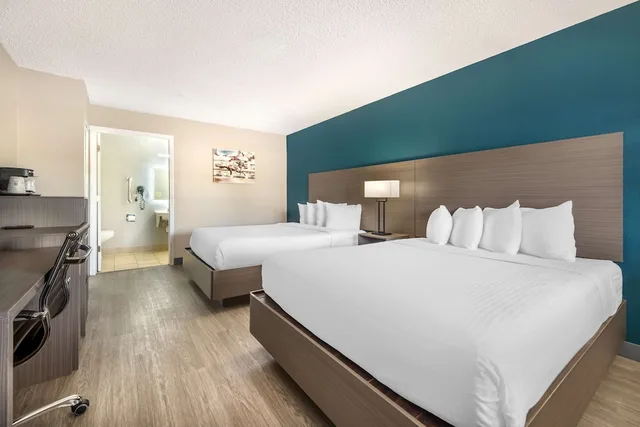Standard, 2 Queen Beds, Accessible, Best Western Green Tree Inn 2/7