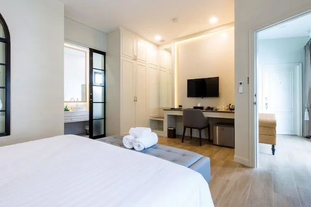 1 Bedroom, Pool, Villa, King Bed، Villa Seville 4/10