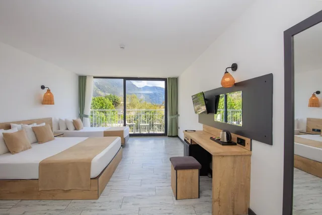 غرفة سوبيريور ثلاثية بإطلالة على البحر، Meri Hotel Oludeniz 2/7