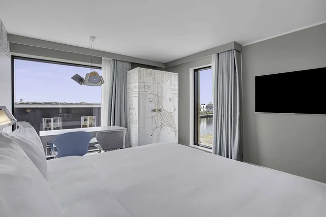 Junior Suite, Stadium View، Radisson Red Glasgow 3/8