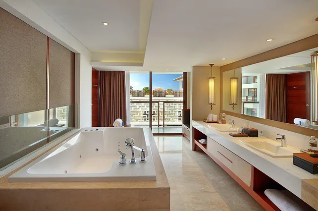 جناح عائلي رباعي، The Bandha Hotel & Suites 1/1