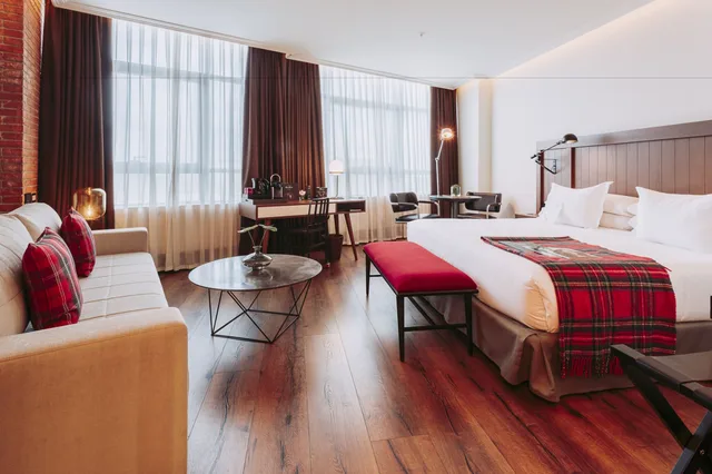 جناح جونيور مفردة بسريرين منفصلين، Only You Hotel Atocha 5/9
