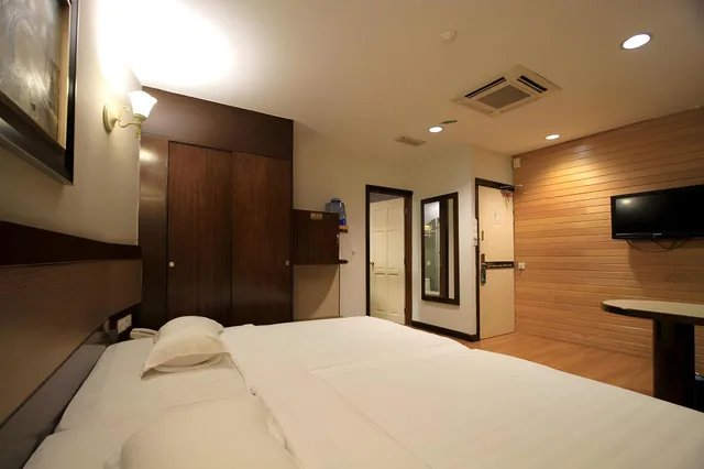 غرفة تنفيذية، Ming Paragon Hotel 3/3