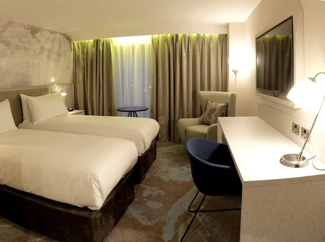 غرفة قياسية مفردة بسرير مزدوج، DoubleTree by Hilton Hotel & Spa Chester 1/1