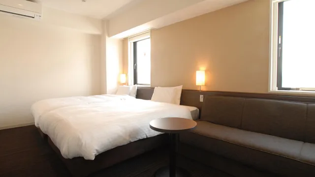 غرفة قياسية بسريرين منفصلين بحوض استحمام، Ab Hotel Fukaya 1/1