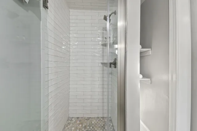 Sunny, Standard, Double Bed, Corner، The Inn at Ocean Grove 5/6