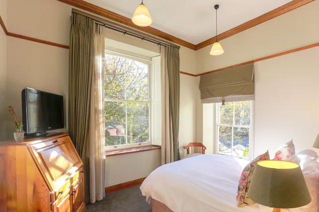 غرفة فاخرة بسرير كوين، Eendracht Hotel 4/6