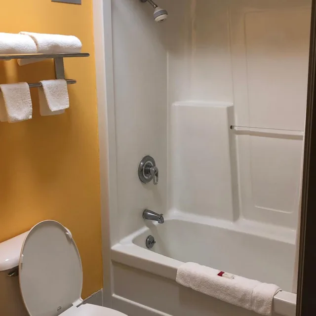 غرفة قياسية مفردة، Days Inn By Wyndham Franklin Ex Days Inn Franklin Ky 2/5