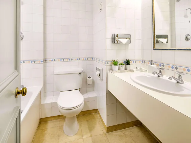 غرفة كلاسيكية عائلية بسرير فردي، Mercure Bristol North The Grange Hotel 3/3