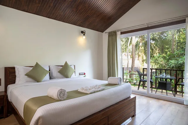 Room, King Bed, Valley View، Stone Wood Nature Resort 2/2