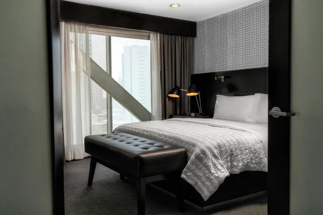 1 Bedroom, Master, Executive, Suite, King Bed, Sofa، Le Meridien Hotel Mexico City 6/10