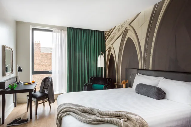 Standard, Double Bed, Indigo Hotel Newcastle 2/4