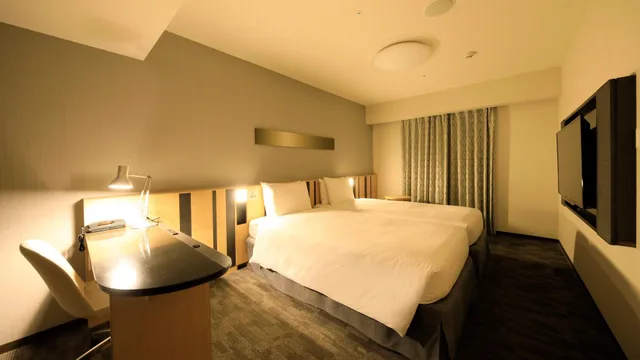 غرفة بريميوم بسريرين منفصلين بحوض استحمام، Richmond Hotel Tokyo Suidobashi 1/1