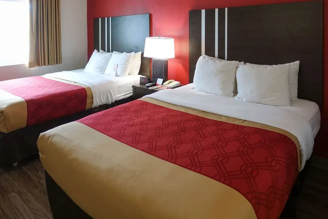 غرفة بسريرين كوين، Brisa Pacifica Hotel Encinitas 2/4