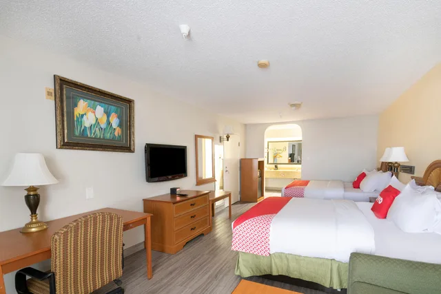 غرفة بسريرين كوين لذوي الإعاقة، OYO Hotel Stafford TX I-69 North 5/7
