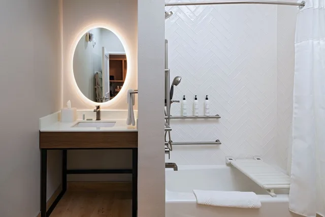 استوديو بسرير كينج مع أريكة لذوي الإعاقة، TownePlace Suites by Marriott Stafford Sugar Land 4/4