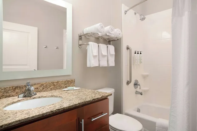 استوديو بسريرين كوين بإطلالة على المدينة، Towneplace Suites By Marriott Laredo 3/5
