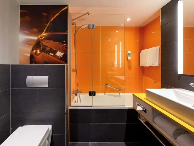 غرفة بريفيليج بسرير كوين، Mercure Hotel Koeln West 6/7