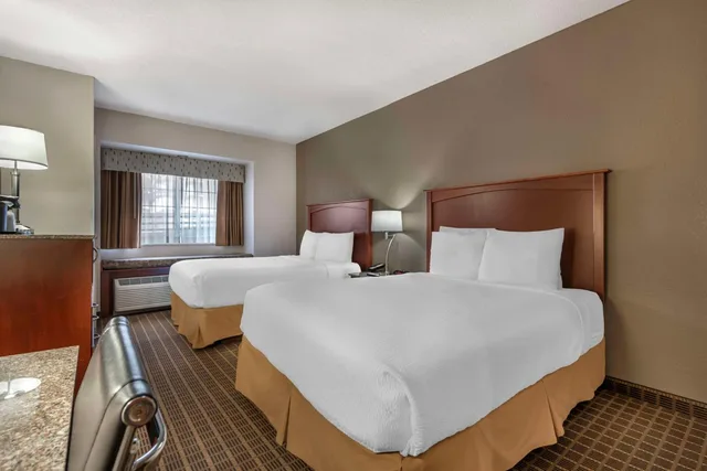 غرفة لذوي الإعاقة، Best Western Plus Peak Vista Inn & Suites 4/10