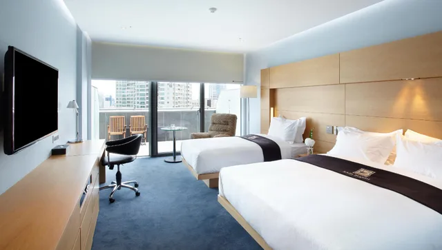 Deluxe, 1 Double and 1 Single Bed, Eldis Regent Hotel 2/3