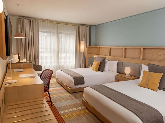 غرفة سوبيريور بسريرين كوين، Hotel Andra Seattle - MGallery Collection 1/5