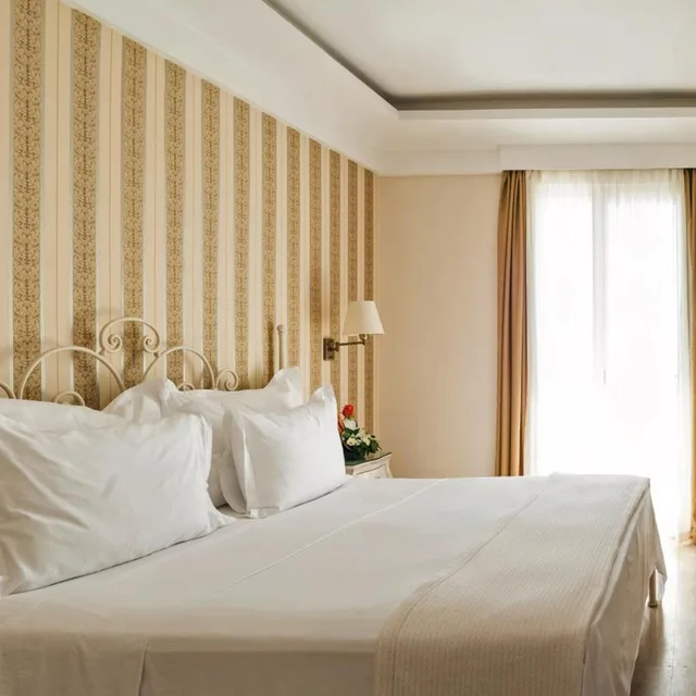 غرفة بسرير مزدوج بإطلالة على البحر، Hotel Azimut 2/9