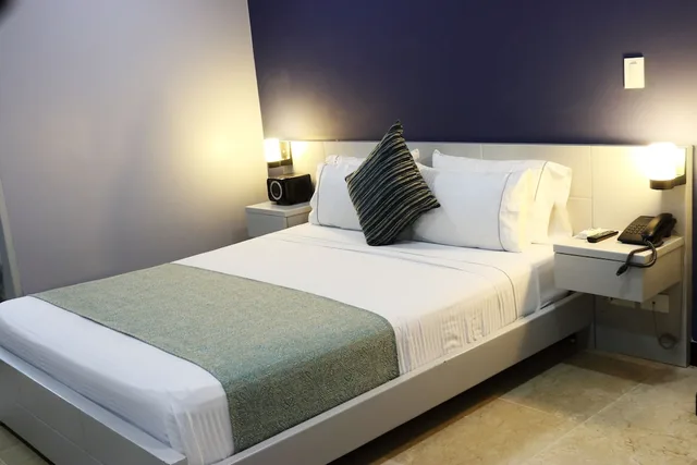 غرفة قياسية بسرير كوين، HOTEL LLERAS 10 6/10