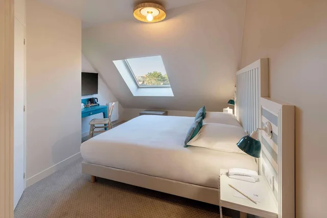 Classic, Double Bed, Best Western Flers Centre Gare 2/3