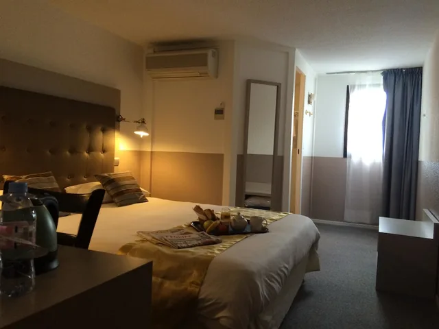 غرفة سوبيريور بسرير مزدوج، Kyriad Argenteuil 6/10