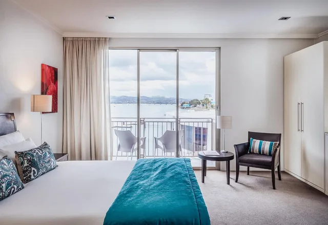 Overwater، Trinity Wharf Tauranga 2/4