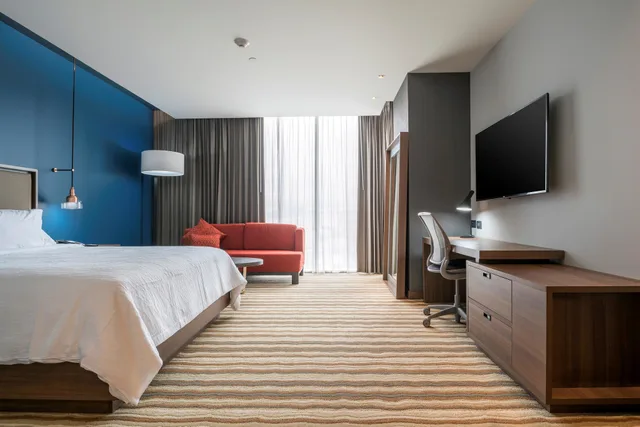 غرفة قياسية بسرير كينج، Hilton Garden Inn Chihuahua Chihuahua 8/10