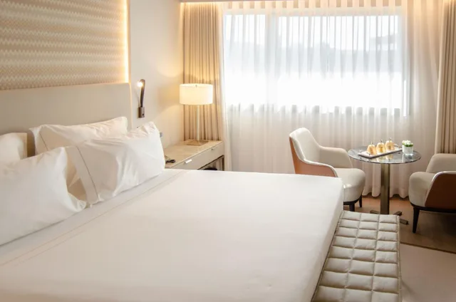 غرفة ديلوكس عائلية، Hotel Epic Sana Marques 2/10