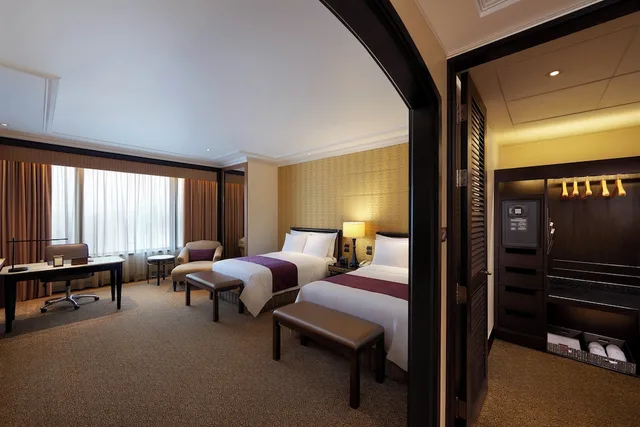 غرفة فاخرة بسريرين مزدوجين، Sheraton Grande Sukhumvit 2/4