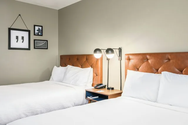 Standard, 2 Queen Beds, Country Inn & Suites By Radisson Manchester Airport Nh 5/6