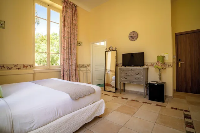 Comfort, Double Bed, Hill Side، L Orangeraie Hotel 1/3