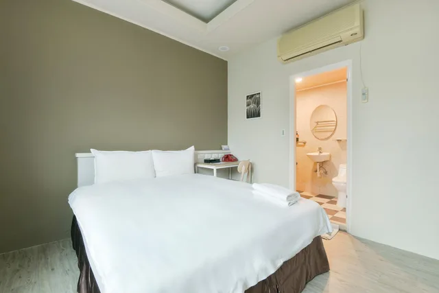 Junior, Double Bed, Raise Hotel Taichung 2/3
