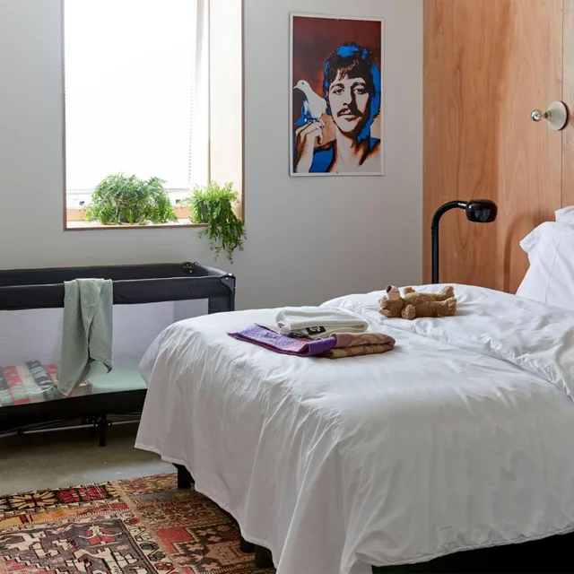غرفة بسرير مزدوج بحوض استحمام، Q-Factory Hotel 1/3
