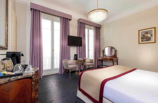 غرفة ديلوكس بسريرين منفصلين، Hotel Claridge 9/10