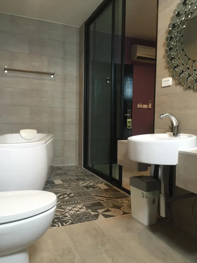 غرفة ديلوكس بسرير مزدوج بحوض استحمام، Behind the Scene Hotel Club At Samui 5/9