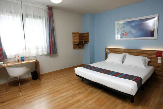 غرفة مفردة بسرير مزدوج، Travelodge Madrid Metropolitano 1/10
