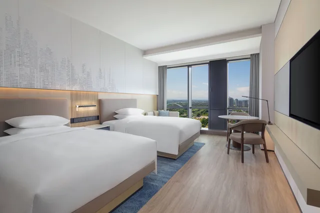 Room, Twin Beds, City View, Courtyard By Marriott Beijing Changping 2/3
