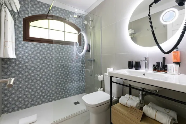 1 Bedroom, Emblem, Premier, Suite, Single, Twin Beds, Sofa، HD Parque Cristobal Tenerife 2/2