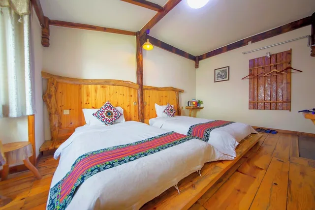 Senior, Twin Beds, Hill View، Xiangxi Dreamweaver Inn 2/6