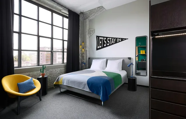 Studio De Luxe, The Social Hub Maastricht 2/5