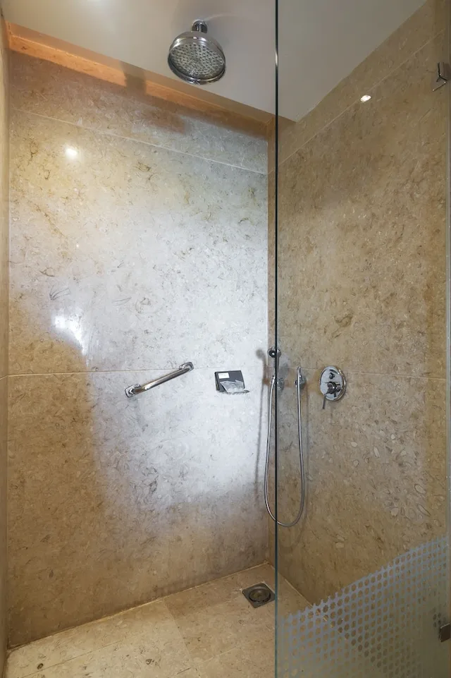 غرفة ديلوكس بسرير كينج بإطلالة على البحر بمسبح خاص، Barcelo Tiran Sharm 10/10