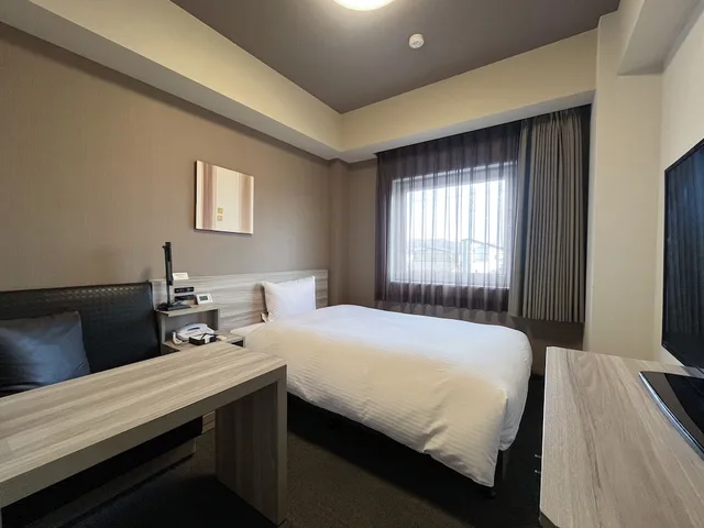 غرفة قياسية مفردة بسرير مزدوج للمدخنين، Hotel Route-Inn Kurashiki Mizushima 2/2