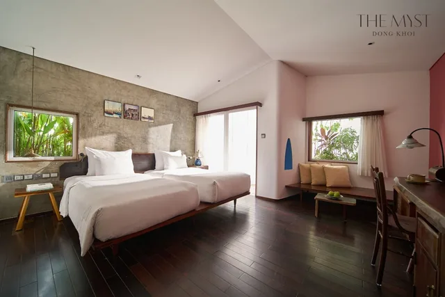 Serene Corner Balcony Twin Room، The Myst Dong Khoi 4/10